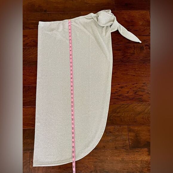 Good American Silver Sparkle Better Long Sarong Wrap 0-4 Size 1X MSRP $65 NWT - Picture 2 of 6